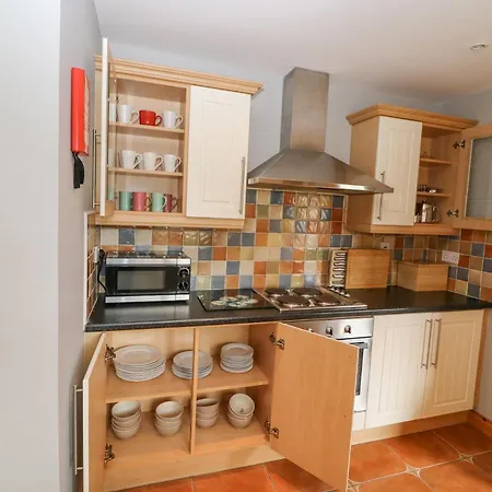 14 Leisure Village * Sneem